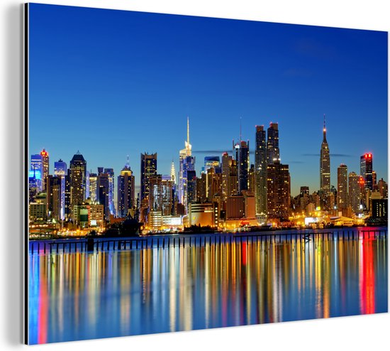 Wanddecoratie Metaal - Aluminium Schilderij Industrieel - Skyline is 's nachts New York - 180x120 cm - Dibond - Foto op aluminium - Industriële muurdecoratie - Voor de woonkamer/slaapkamer