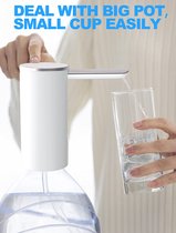 Nzuri Elektrische Draadloze Waterpomp voor flessen - Keukenapparaat - Pomp tot 5 Liter - Waterdispenser voor flessen tot 7.5 gallons - Eenvoudig te gebruiken en draadloos