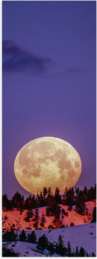 WallClassics - Poster brillant – Grande Pleine Lune sur Montagne enneigée – Photo 30 x 90 cm sur papier poster avec finition brillante