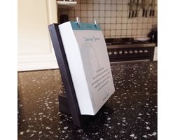 Scheurkalender houder| Zwarte versie| Voor iedere scheurkalender| Stabiel en praktisch| mooi eindejaarsgeschenk| origineel Kerstcadeau