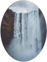 WallClassics - Dibond Ovaal - Spetterende Waterval  - 42x56 cm Foto op Ovaal (Met Ophangsysteem)