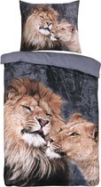 Lions love dekbedovertrek- eenpersoons- 140x200/220+ 60x70cm- 1 kussensloop