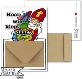 Geldkaart met mini Envelopje -> Sinterklaas - No: 01 (Hoor wie klopt daar - Sint met stapel kadootjes) - LeuksteKaartjes.nl by xMar