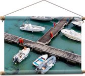 WallClassics - Textielposter - Kleine Speedbootjes in de Haven - 60x40 cm Foto op Textiel
