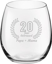 Gegraveerde Drinkglas 39cl Papa + mama 20 jaar getrouwd