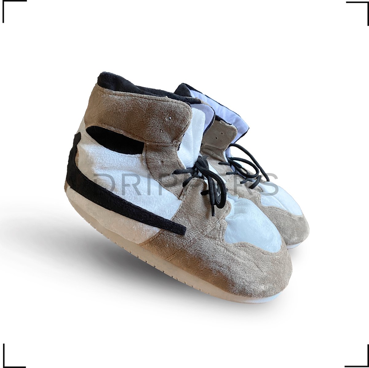 Drippers® Sneaker Sloffen - One Size Fits All - Bruin - Pantoffels - Unisex - Jordan