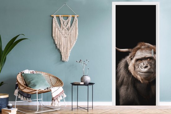 Deurposter 90x235 cm - Deursticker Schotse hooglander - Gorilla - Zwart - Meubelfolie zelfklevend - Deurfolie woonkamer - Interieurfolie fotobehang - Deur plakfolie - Deurstickers - Deurbehang sticker - Kamer decoratie