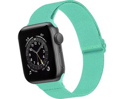 foto van Nylon bandje voor Apple Watch 38/40/41mm - Mintgroen (mijn Apple Watch is 40mm)