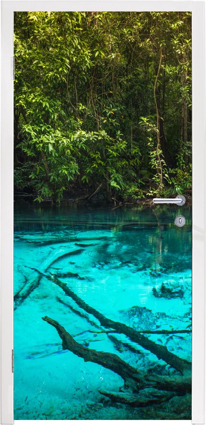 Deurposter 90x215 cm - Deursticker Helderblauw meer in de jungle - Meubelfolie zelfklevend - Deurfolie woonkamer - Interieurfolie fotobehang - Deur plakfolie - Deurstickers - Deurbehang sticker - Kamer decoratie