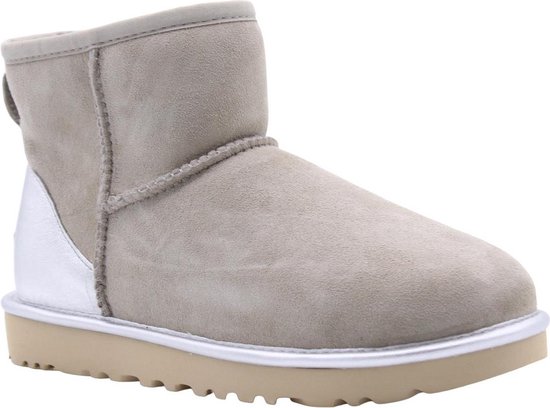 UGG Laarzen Vrouwen - Maat 38 | bol.com