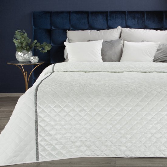 Oneiro’s luxe KRISTIN Beddensprei  wit - 220x240 cm – bedsprei 2 persoons - beige – beddengoed – slaapkamer – spreien – dekens – wonen – slapen