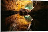 WallClassics - Acrylglas - Mooie Grot - Cueva de los Verdes - 60x40 cm Foto op Acrylglas (Met Ophangsysteem)