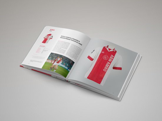 Boek Het Ajax Shirt - de glorie van rood & wit - Standaard editie - Jaap Visser