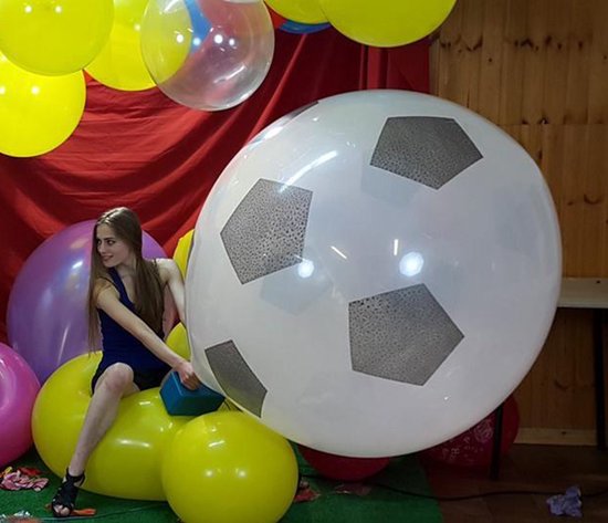 2 Cattex reuze ballonnen - Voetbal Print - Wit - 36 inch - 90 cm - grote ballonnen