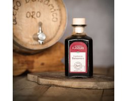 Balsamico Condiment 12 IGP - Condimento Balsamico Di Modena 12 IGP - 250 ML - Exquise smaakmaker: harmonieus, evenwichtig met aangename zoete noot.