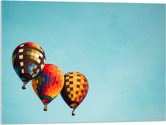 WallClassics - Acrylglas - Drie Kleurrijk Geblokte Luchtballonnen - 80x60 cm Foto op Acrylglas (Met Ophangsysteem)