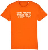 Echte vrouwen drinken bier en kijken voetbal Rustaagh unisex t-shirt M - Oranje shirt dames - Oranje shirt heren - Oranje shirt nederlands elftal - EK voetbal 2024 shirt - EK voetbal 2024 kleding - Nederlands elftal voetbal shirt