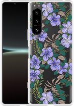 Sony Xperia 5 IV Hoesje Purple Flowers Designed by Cazy