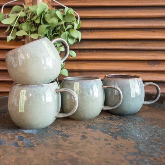 Vintage mokken set groen - End of April - Vintage mokken set groen Vintage mokken set groen - End of April - Vintage mokken set groen