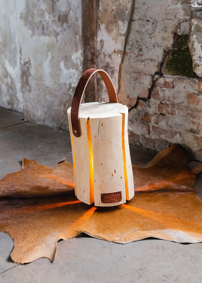 LEDR Wood Light - Cherry Wood M Leather edition Boomstam lamp