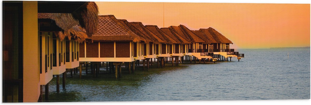 Vlag - Huisjes op Palen in de Zee - 90x30 cm Foto op Polyester Vlag