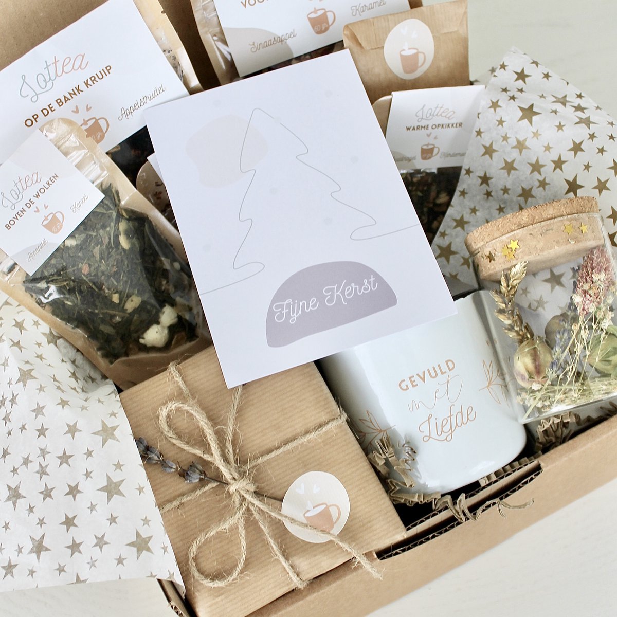 Het Theeplankje Kerst Giftbox Deluxe 'Alles is Kerst' - theebox, thee box, thee cadeau, theeset, theepakket, thee cadeaupakket, kerst cadeau, vriendinnen cadeaus – foto 3