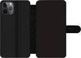 Bookcase Geschikt voor iPhone 11 Pro Max telefoonhoesje - Grijs - Herfst - Seizoenen - Kleuren - Met vakjes - Wallet case met magneetsluiting