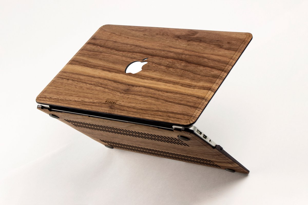 Woodwe - Laptopcover - MacBook Case - Apple AIR 13 - M2 processor- Hardcase - Walnotenhout