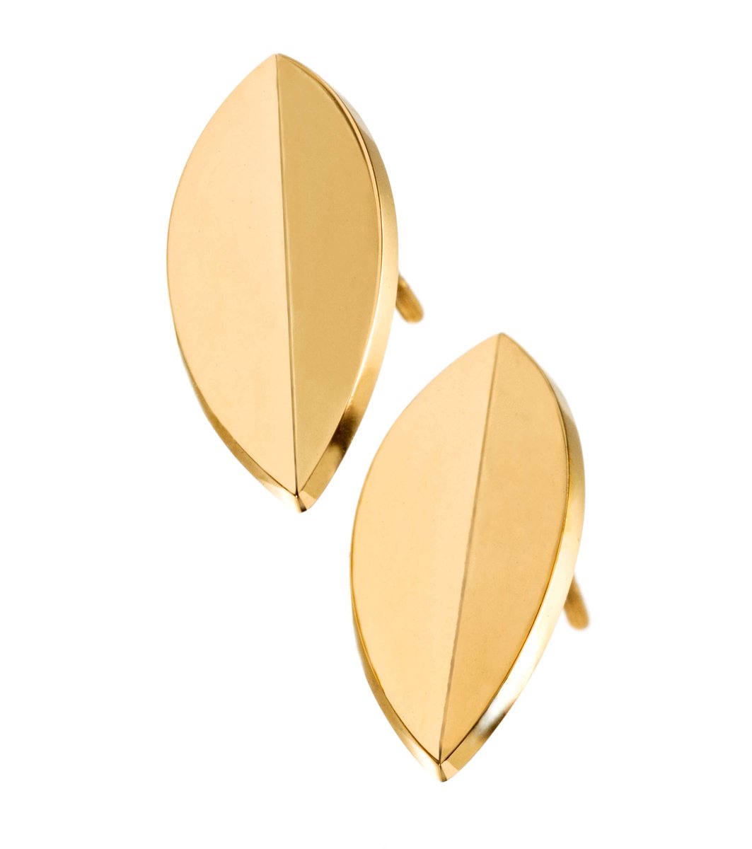 Edblad-Leaf-studs-oorbellen-goudkleurig