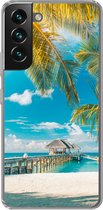 Geschikt voor Samsung Galaxy S22 Plus hoesje - Tropisch - Strand - Palmboom - Siliconen Telefoonhoesje