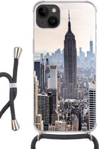 Geschikt voorApple Iphone 14 Plus - Crossbody Case - New York - Mist - USA - Siliconen - Crossbody - Backcover met Koord - Telefoonhoesje met koord - Hoesje met touw