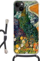 Geschikt voorApple Iphone 14 Plus - Crossbody Case - Herinnering aan de tuin van Etten - Vincent van Gogh - Siliconen - Crossbody - Backcover met Koord - Telefoonhoesje met koord - Hoesje met touw