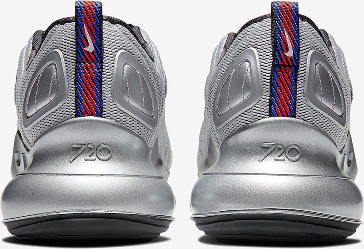 Baskets pour femmes Nike Air Max 720 (Metallic Silver/Off Noir) pour Homme  - Taille 40 | bol.com