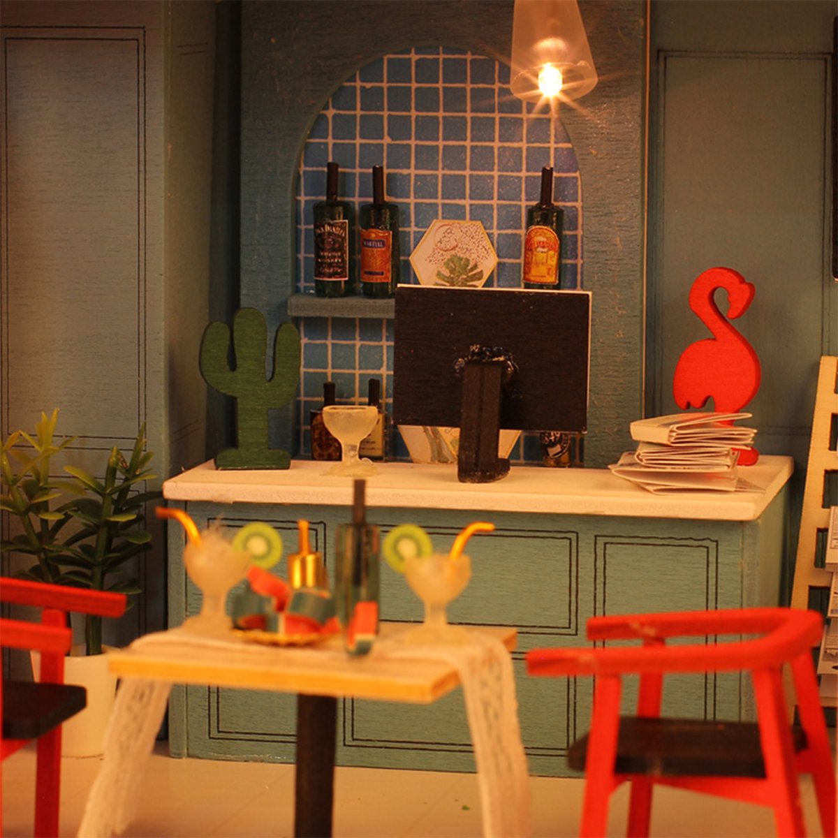 Miniatuur Bouwpakket L Pink Retro Café Volwassenen - Knutselen Meisjes - Houten Poppenhuis - DIY - Hobby - Crafts&Co — afbeelding 6