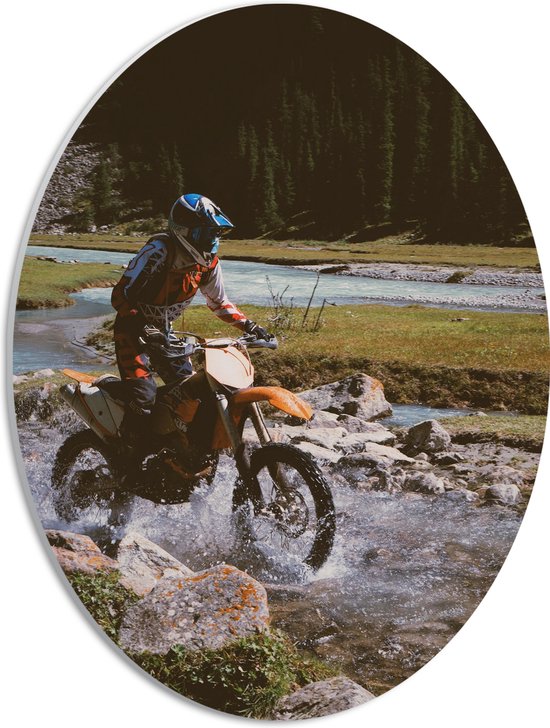 WallClassics - Plaque Ovale en Mousse PVC - Motorcrosser Driving Through Rivers - 30x40 cm Photo sur Ovale (Avec Système d'accrochage)