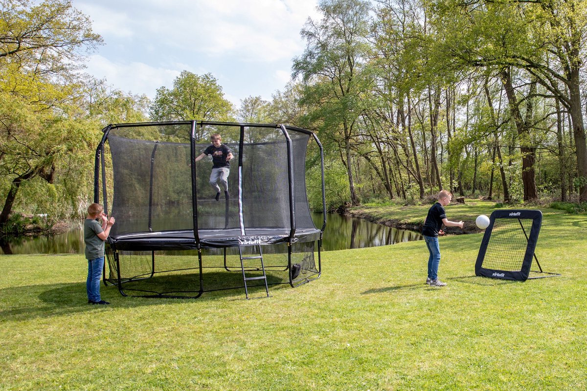 Jeu d'ancrage pour trampoline VirtuFit - 305 et 366 cm