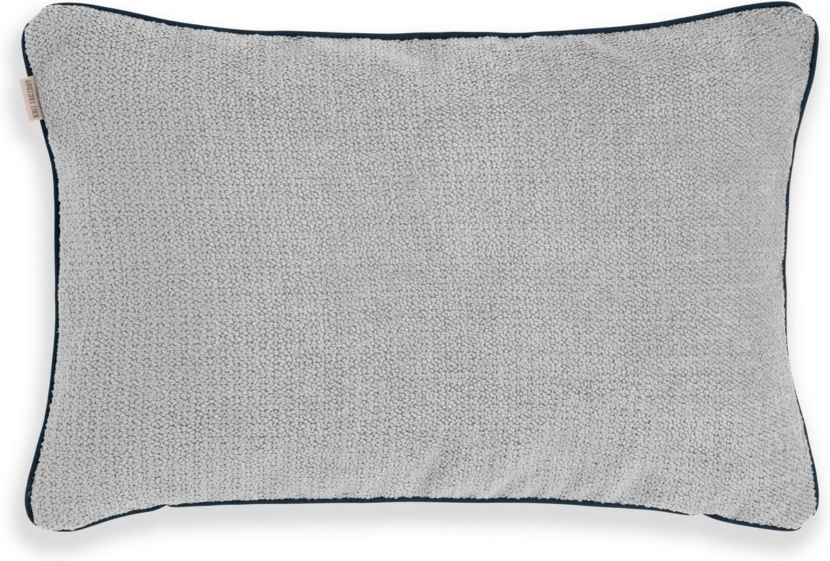 Knit Factory Snooze Sierkussen - Rechthoekig kussen - Kussen woonkamer - Bank kussen - Decoratie kussen - Licht Grijs - 60x40 cm - Rechthoekig kussen - Superzacht en pluizig - Kussenhoes inclusief kussenvulling