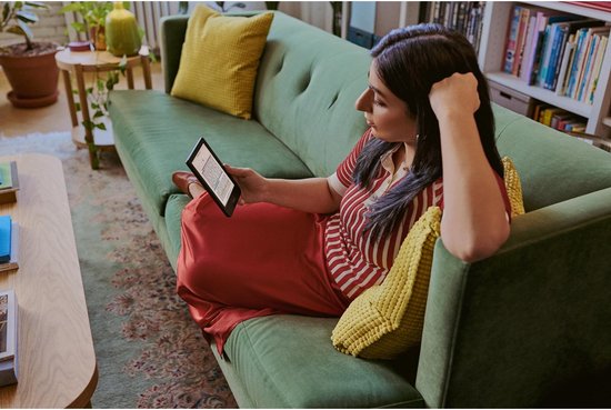 Kobo Clara Colour - E-reader - 6 inch kleurenscherm - 16GB - Luisterboeken - Zwart