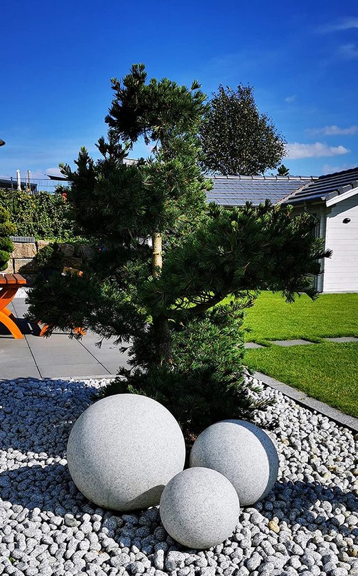 Trango 4er Set Gartenkugeln 25 Cm Ø – Granitstein-Optik, IP65, Inkl. LED-Leuchtmittel, Kabel 5 M