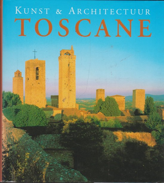 Kunst & Architectuur Toscane met torens in de verte onder een blauwe hemel.