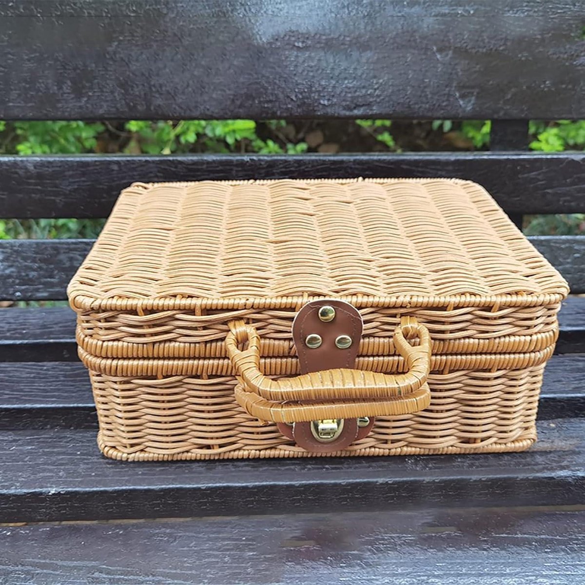 Gevlochten rotan koffer, opbergmand met handvat, geweven picknickbox, handgeweven, met metalen slot, vintage geschenkdoos van wilgentenen voor camping, bruiloft, fotografie, decoratie (donkerbruin Gevlochten rotan koffer, opbergmand met handvat, geweven picknickbox, handgeweven, met metalen slot, vintage geschenkdoos van wilgentenen voor camping, bruiloft, fotografie, decoratie (donkerbruin