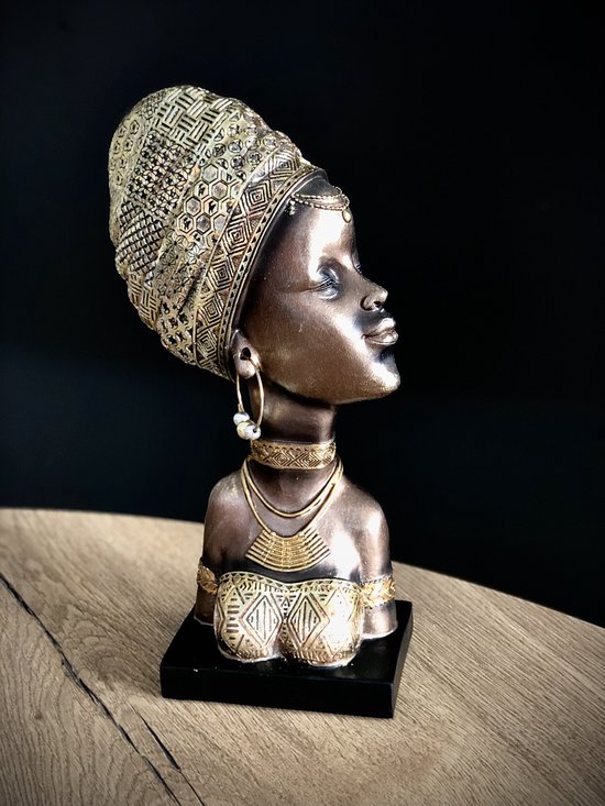 Buste Kinshasa 31 cm hoog - Dame - Mensbeeld - Voor binnen- Interieurdecoratie - Afrika - Decoratief beeld - Voor haar - Valentijn - Cadeau - Geschenk - Moederdag