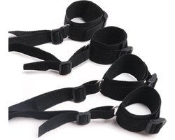 Finnacle - Handboeien - Enkelboeien - Handboeienset - Zwart - Erotiek - Sexspeeltjes - BDSM - Bedspelletjes - Vastbinden - 2 paar