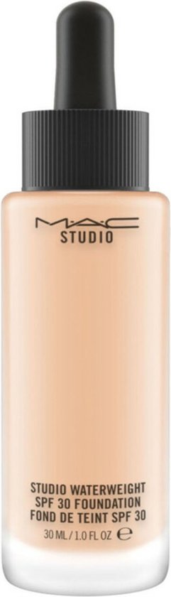 MAC Cosmetics Studio Waterweight Foundation SPF 30 NW15 30 ml