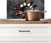 Spatscherm keuken 70x30 cm - Kookplaat achterwand Lepel - Kruiden - Specerijen - Keuken - Industrieel - Muurbeschermer - Spatwand fornuis - Hoogwaardig aluminium