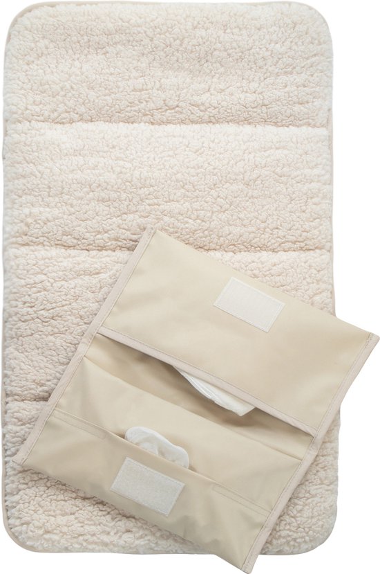 Foto: Kipkep napper combi verschonings set teddy kleur cookie beige verschoonmatje en luier etuitje rpet wasbaar gecoat zandkleur