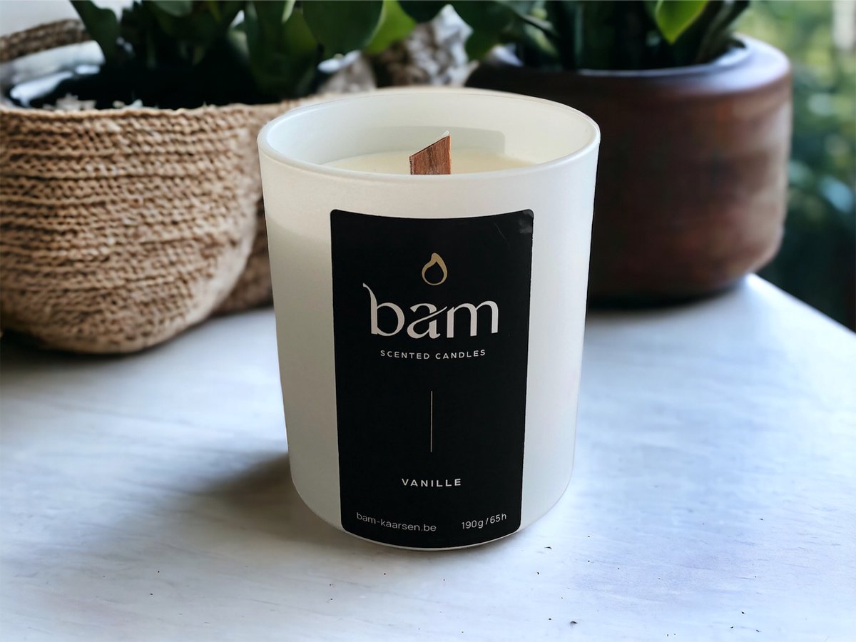 BAM Vanille Geurkaars – Vanille Kaars met Houten Wiek – Vegan Geurkaars van Zonnebloemwas – 60 Branduren – Handgemaakt in België