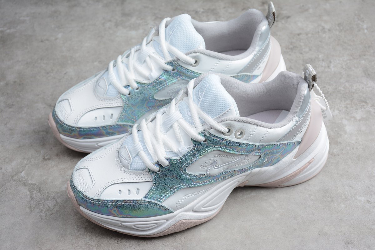 "Sneakers Nike M2K Tekno ""Iridescent"""