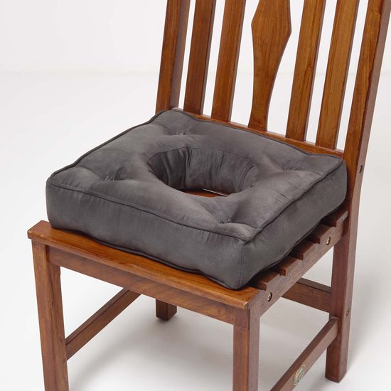 Homescapes Orthopedisch stoelkussen grijs met uitsparing, 40 x 40 cm - zitkussen met velours hoes