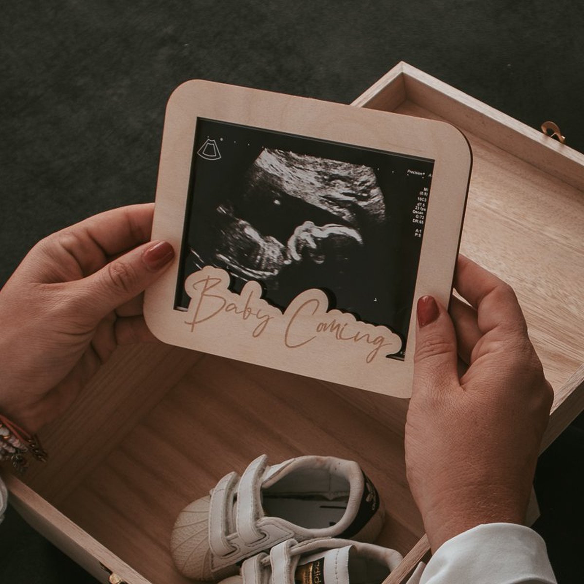 Goedkoopste Houten echofotoframe Baby Coming